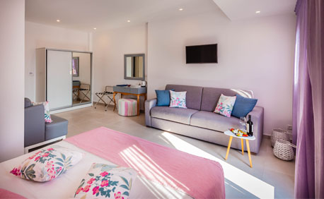 JUNIOR SUITE